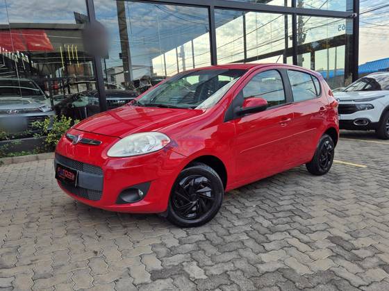 FIAT PALIO 1.0 MPI ATTRACTIVE 8V FLEX 4P MANUAL FIAT PALIO 1.0 MPI ATTRACTIVE 8V FLEX 4P MANUAL